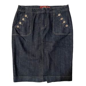 Women’s Jean skirt - size medium